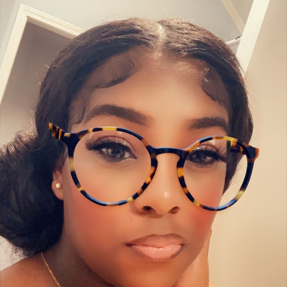 Meet your Posher, Jessica